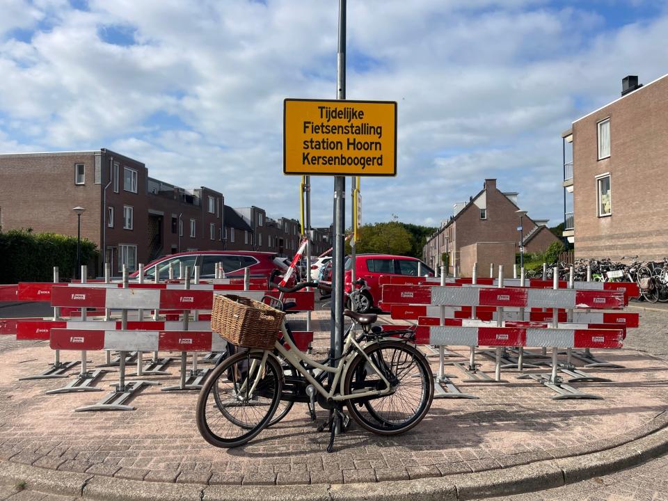 fietsen weghalen bij station
