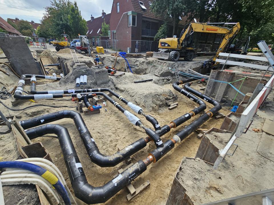 Aanleg warmtenet Groef Stijl en Messing